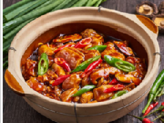 黃燜雞飯進(jìn)軍美國(guó)，中國(guó)餐飲三巨頭進(jìn)軍海外