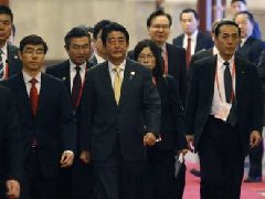 日本下任首相或?qū)⒂?1月1日誕生，安倍可能連任